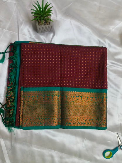 Kattu Lakshya Butta-Soft silk Magenta Saree