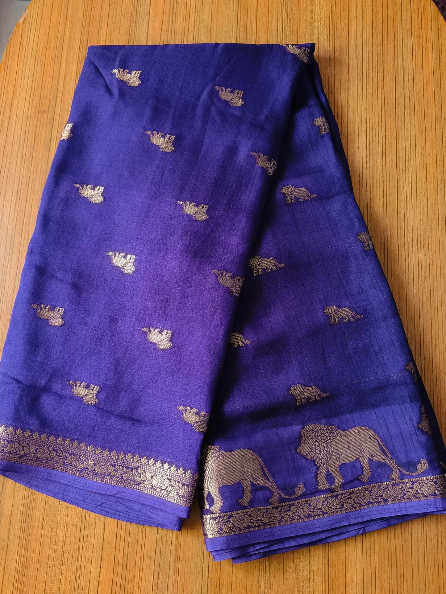 Small Border Animal Work Georgett Royal Blue Saree